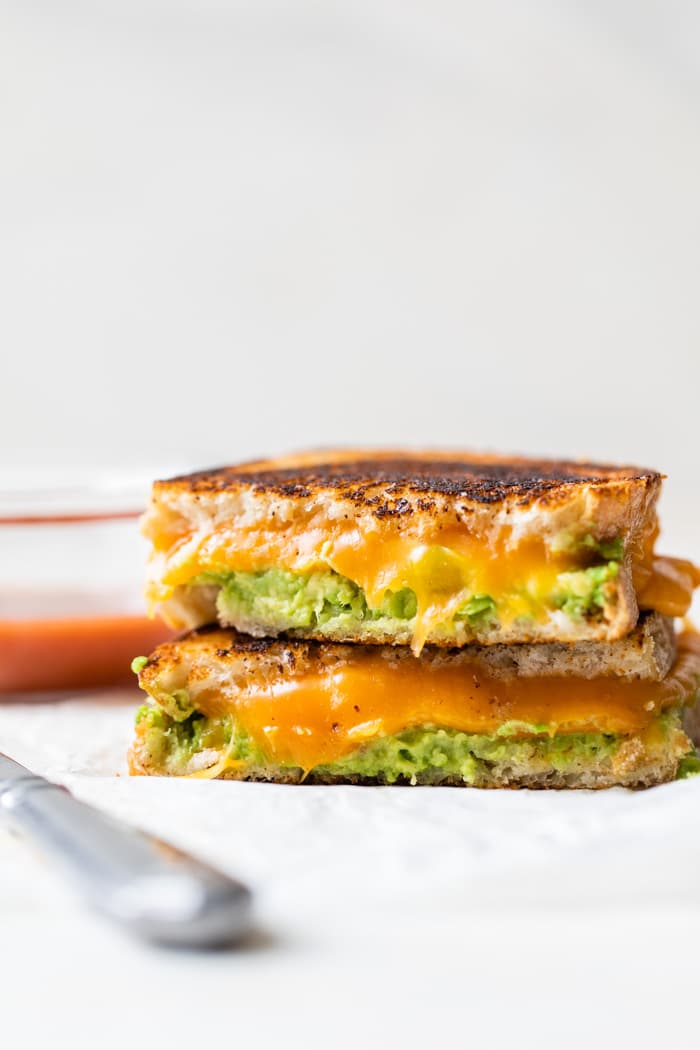 Delicious and Nutritious Avocado Sandwich Recipe