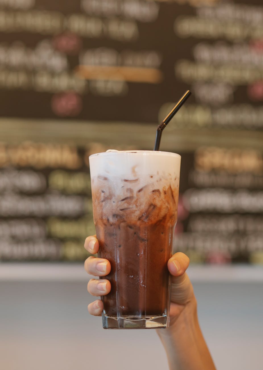 Discovering Cafe Creme in Khandeshwar